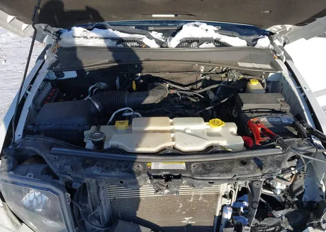 2012 Jeep Liberty Limited Jet Edition z USA, uszkodzony, nr VIN 1C4PJMFK0CW140823